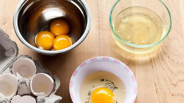 خواص زرده تخم مرغ برای کودکان